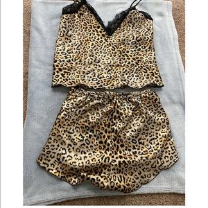 Cheetah sleepwear